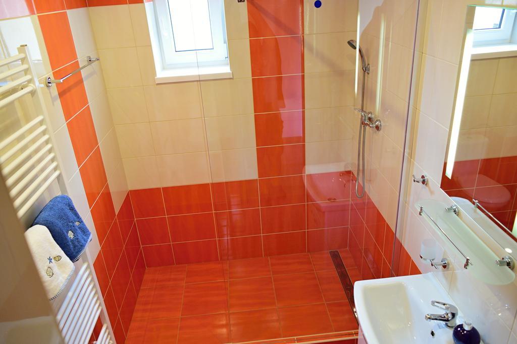 Apartmany Lenko - Near Thermal Aquapark Tatralandia Liptovský Mikuláš Exteriör bild